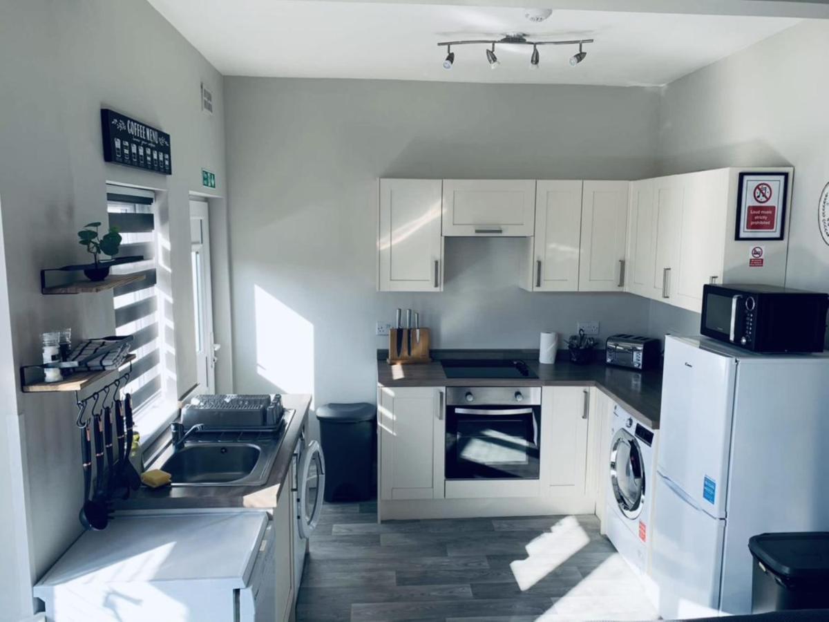 Kim Family Holiday Get-Away 4 Bedrooms 2 Baths Blackpool Exterior foto